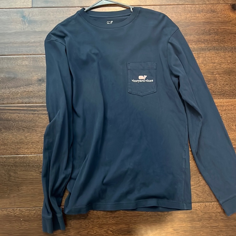 Vineyard vines long sleeve shirt